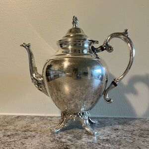 W.M. Rogers Silver Plated Teapot
